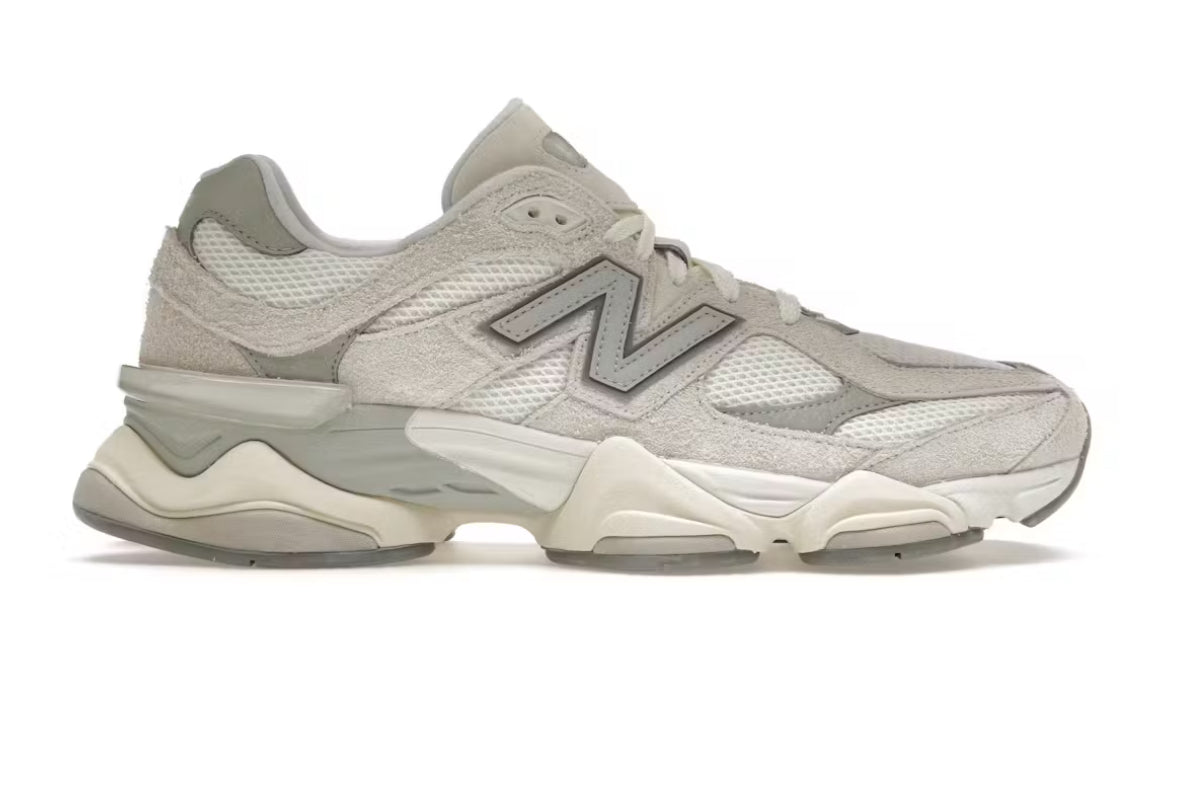 New Balance 9060 Moonbeam Sea Salt