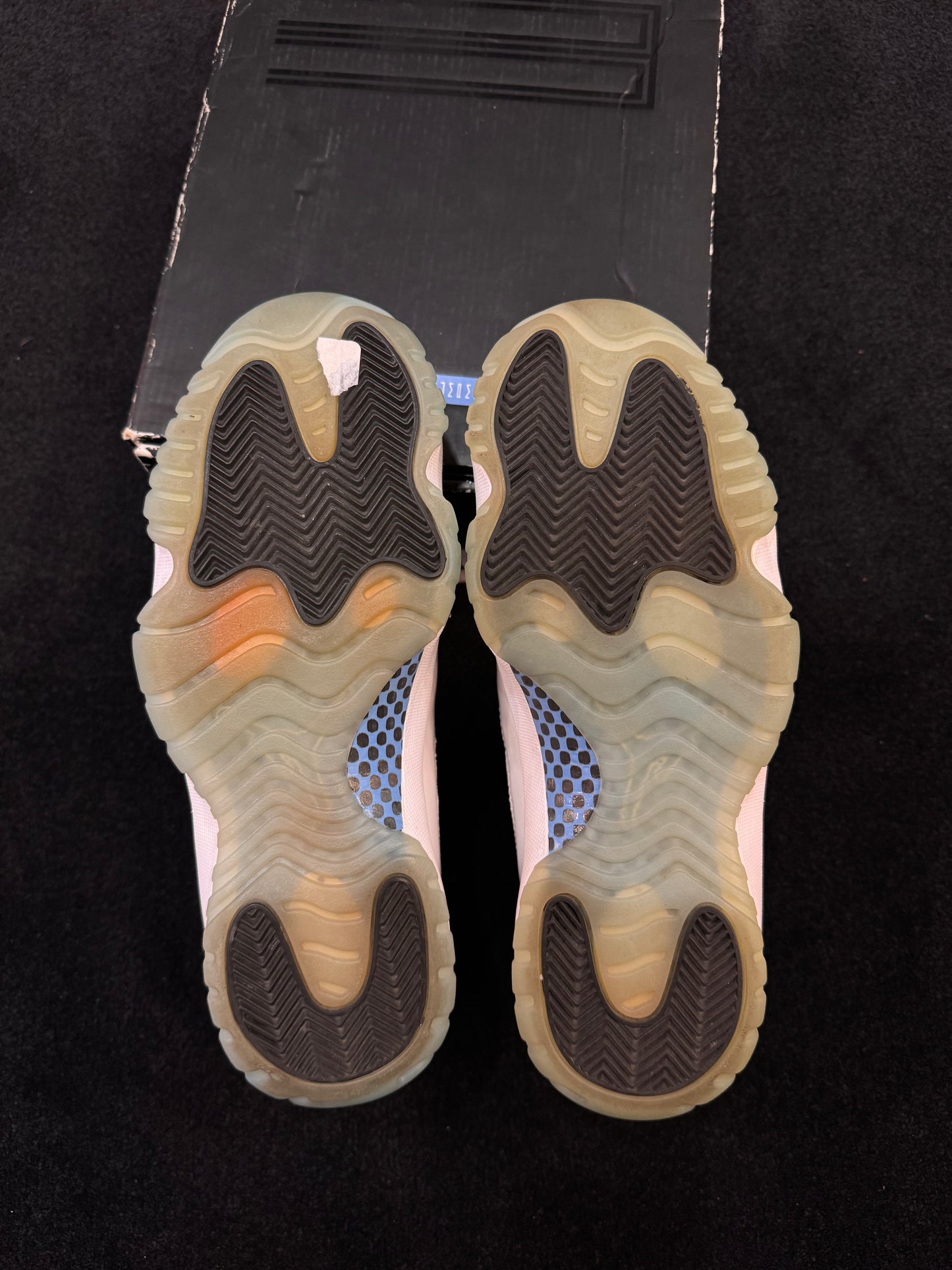 Air Jordan 11 High Legend Blue (USED)