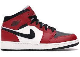 Jordan 1 Mid Chicago Toe