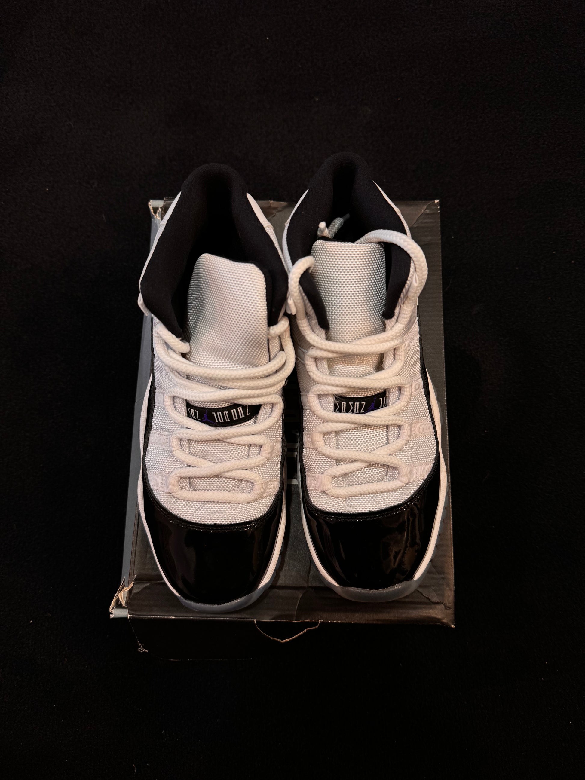 Air Jordan 11 “Concord” GS (Preowned) – Heaven Sneaker Shop